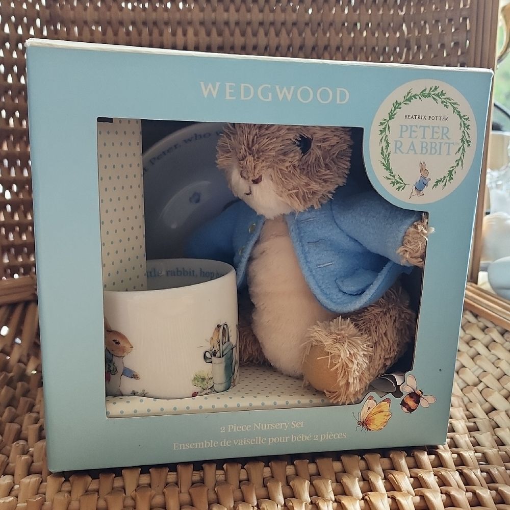 Wedgewood Bowl & Mug 2 Piece Nursery Set With Peter Rabbit Plushie Bonus